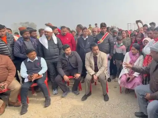 विकास या विनाश? उन्नाव में ऐतिहासिक बसीरतगंज मार्ग बंद