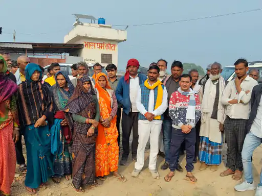 अतर्रा में धान खरीद केंद्रों पर पसरा सन्नाटा: सरकारी दावों की खुली पोल