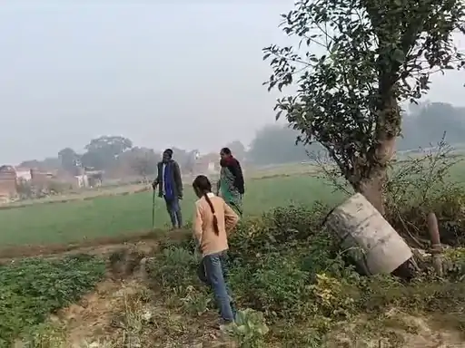 जमीनी विवाद में ससुर-सास की दबंगई, बहू पर लाठी-डंडों से जानलेवा हमला