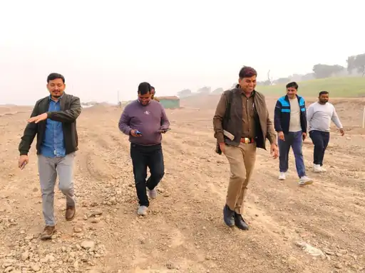 मानकों के भीतर संचालन की पुष्टि, अवैध खनन पर प्रशासन की पैनी नज़र