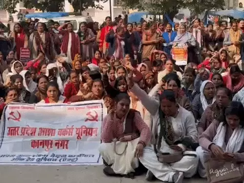 CMO दफ्तर में 'आशा' का आक्रोश