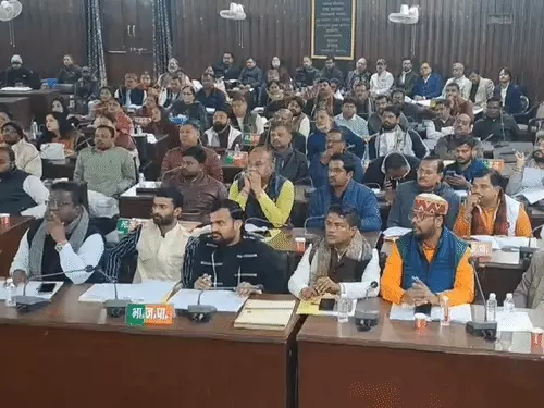 कानपुर नगर निगम सदन में 11 प्रस्तावों पर मुहर: नामांतरण में देरी पर लगेगा भारी जुर्माना