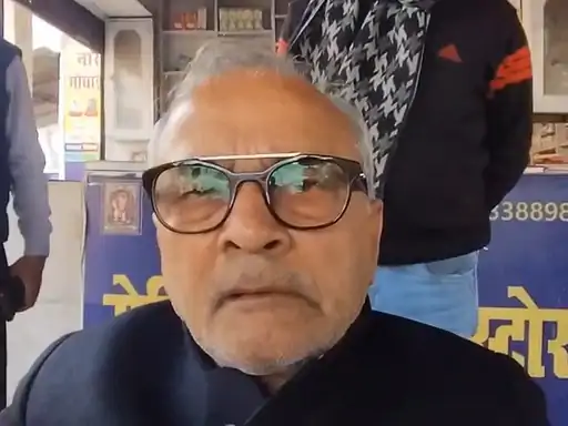 पूर्व विधायक उदयराज यादव का विवादित बयान, कुलदीप सेंगर का पक्ष लेते
