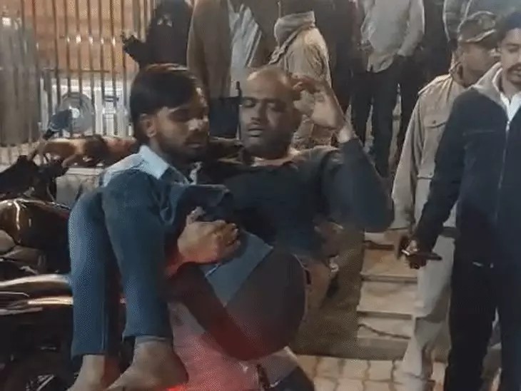 घर में घुसकर पीटने वाले दबंग दे रहे थे धमकी