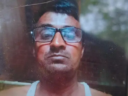 ट्रक ने ऑटो चालक को रौंदा