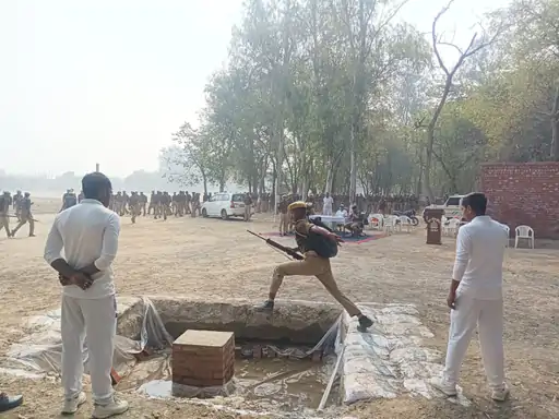 उन्नाव: दोस्तीनगर ट्रेनिंग सेंटर में रिक्रूट आरक्षियों का ‘दमखम’ टेस्ट, एएसपी ने परखी शारीरिक दक्षता